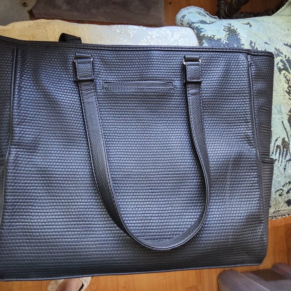 Thirty-One Jewel pebbled tote - Picture 3 of 3